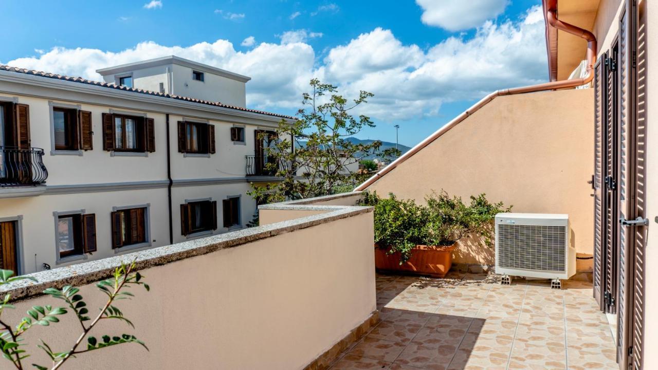 Sa Domu Downtown - Pms Casevacanze * Olbia